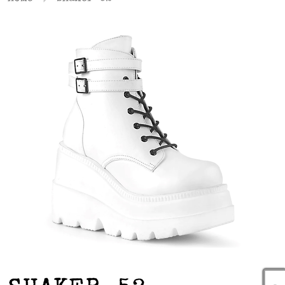 WHITE RAVE BOOTS- SHAKER 52-WHITE (BRAND NEW)